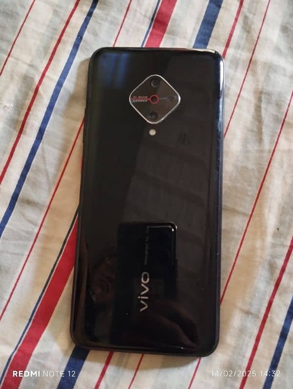 vivo s1 pro RAM 4.  ROM 128 2