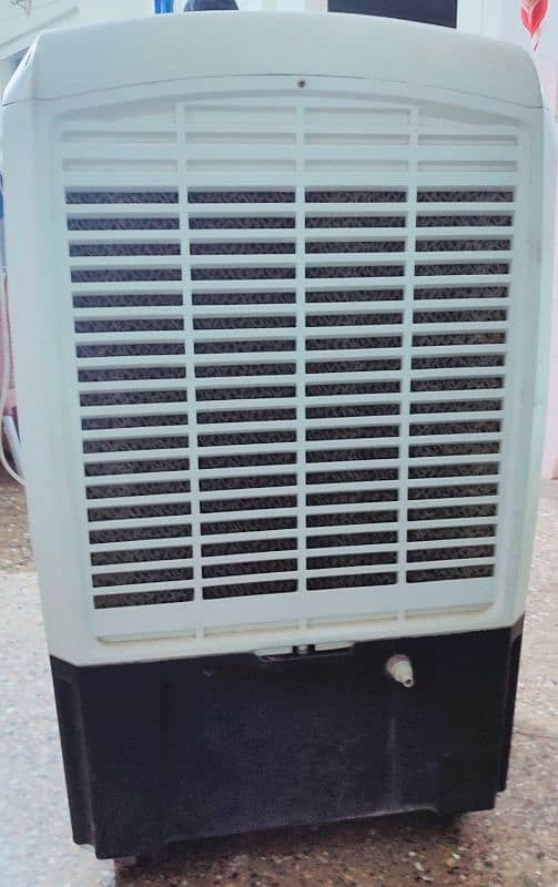 SUPER ASIA ROOM COOLER ONLY 1 YEAR USED 1