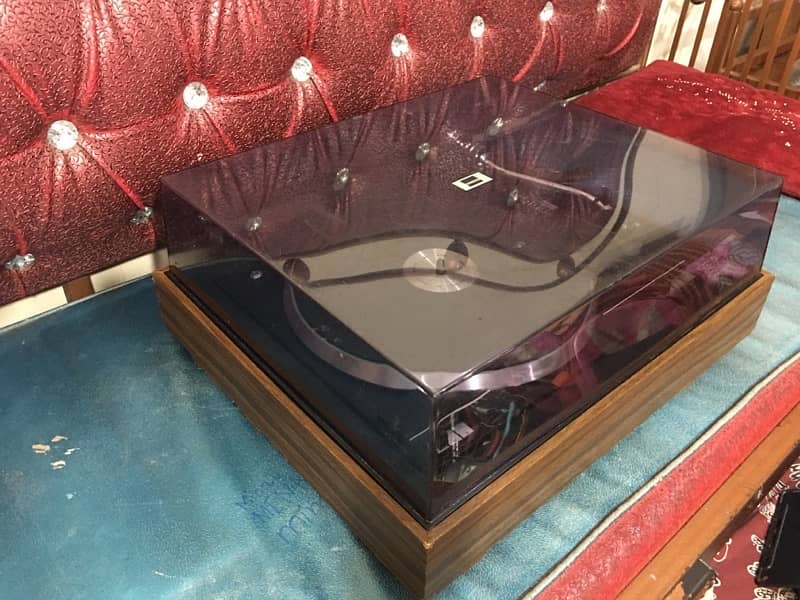 turntable 2