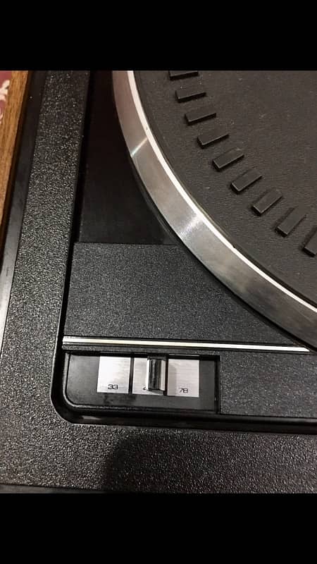 turntable 11