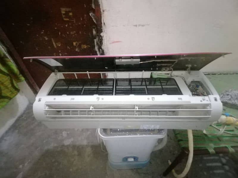 Haier Company AC is in a good rhinoceros who has to contact the same 4