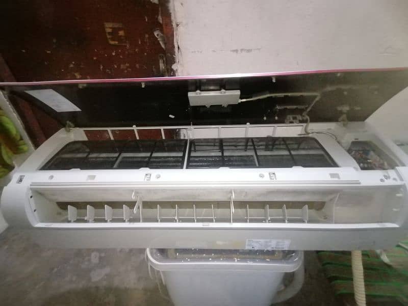 Haier Company AC is in a good rhinoceros who has to contact the same 7