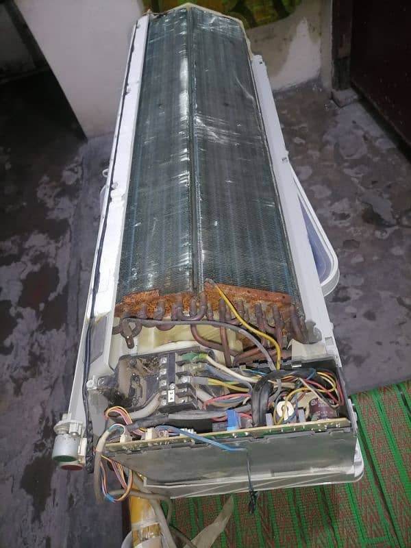 Haier Company AC is in a good rhinoceros who has to contact the same 8