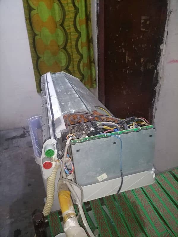 Haier Company AC is in a good rhinoceros who has to contact the same 9