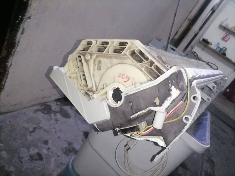 Haier Company AC is in a good rhinoceros who has to contact the same 10