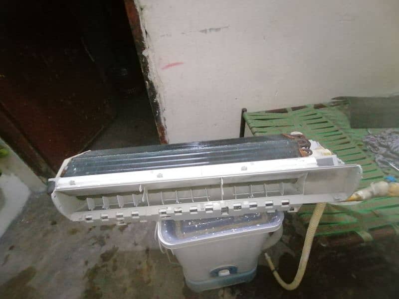 Haier Company AC is in a good rhinoceros who has to contact the same 14