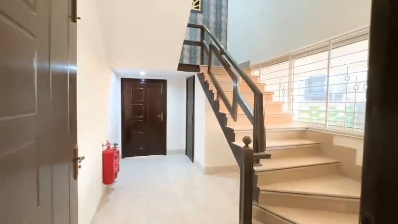 1 Kanal House For Sale In DHA Phase 7 Lahore 41