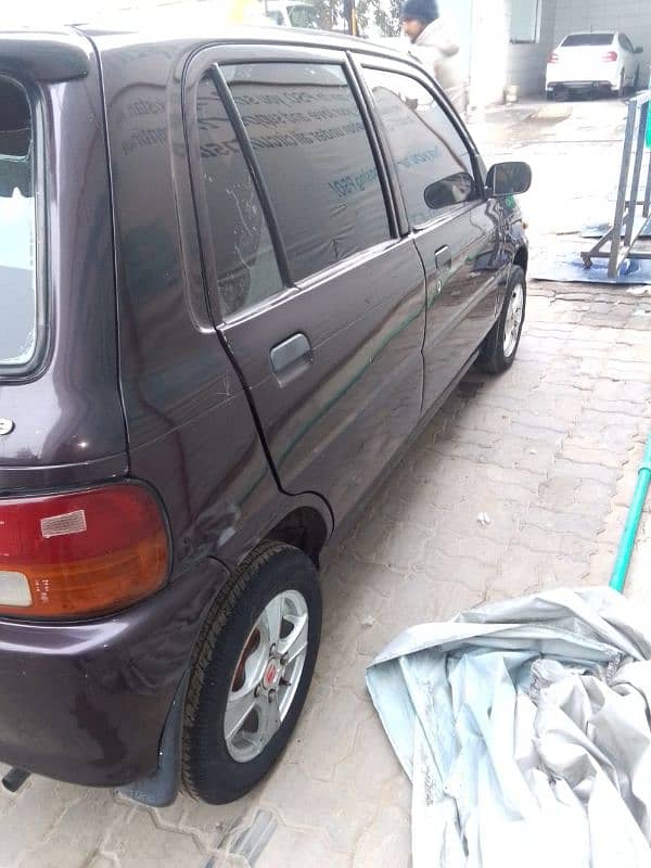 Daihatsu Cuore 2012.   no 2013 14