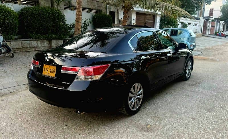 Honda Accord 2011 4