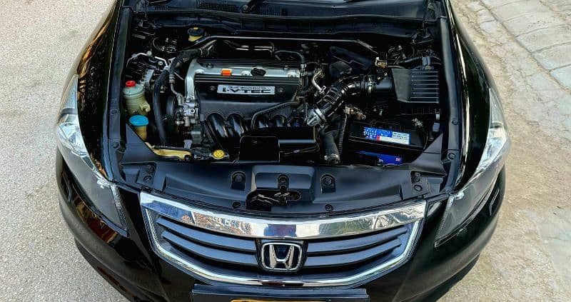 Honda Accord 2011 13