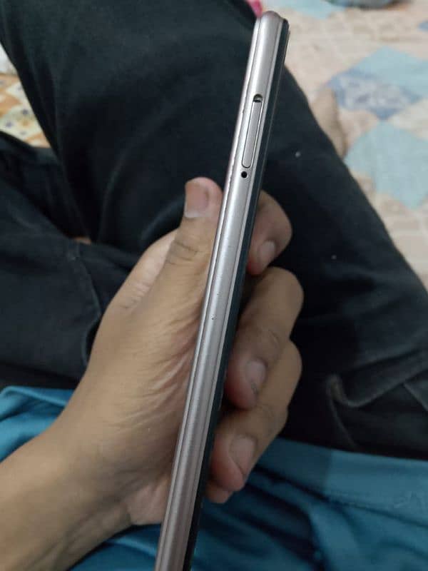 infinix ka Phone h only Condition 10/10one hand use hai 1
