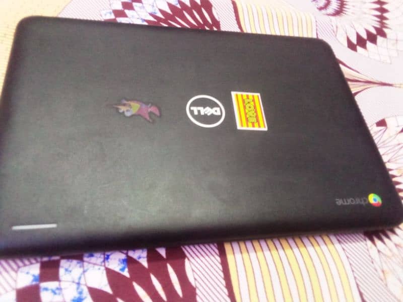 leptop dell with Play store Chromebook 113180 3