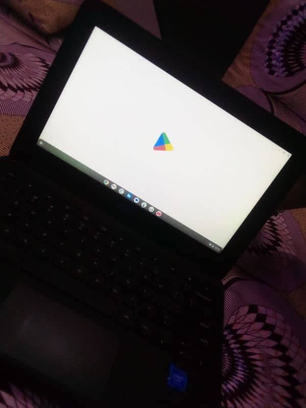 leptop dell with Play store Chromebook 113180 7