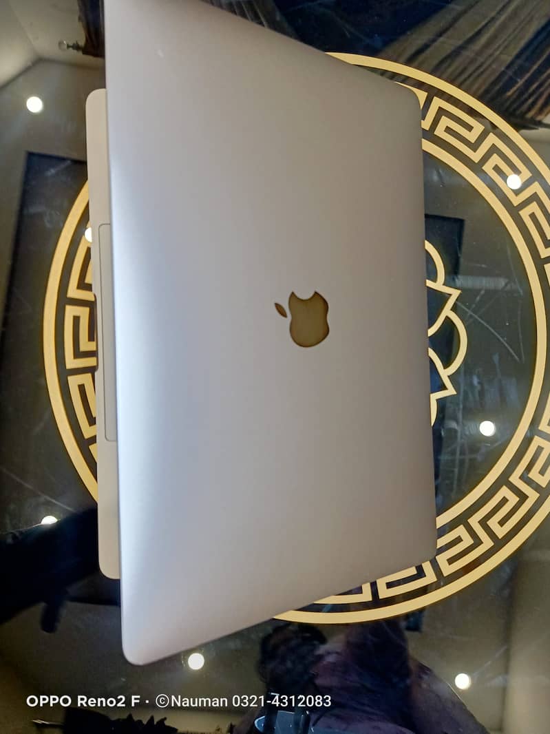 Apple Laptop MacBook Pro 2017,13''TouchBar, Core i5,256GB SSD,16GB RA 5