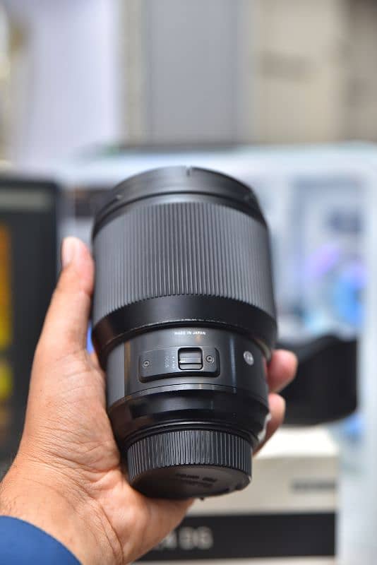 Sigma 85mm 1.4 Nikon Mount 2