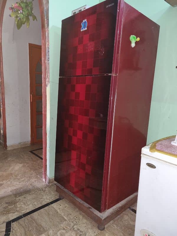 Waves Refrigerator | In Used Condition 1