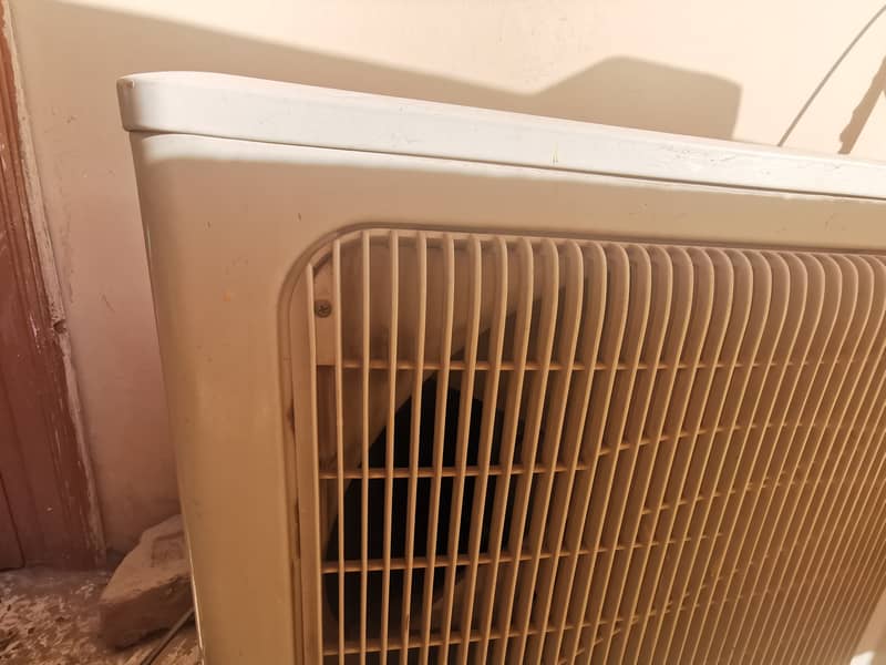 Gree split ac 8