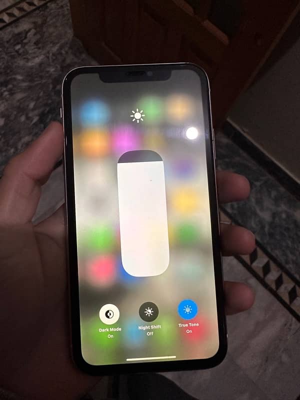 I phone 11 128 gb 3