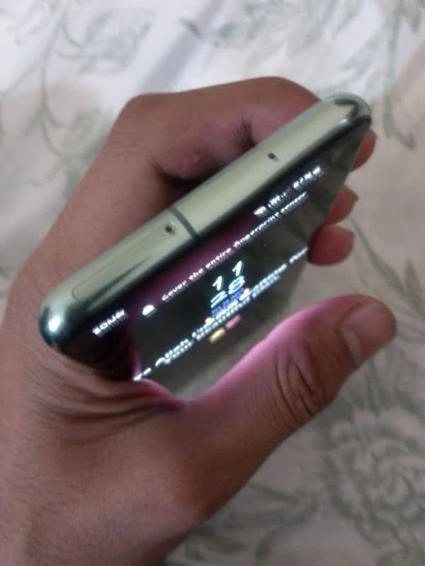 Samsung s10e 128gb 1