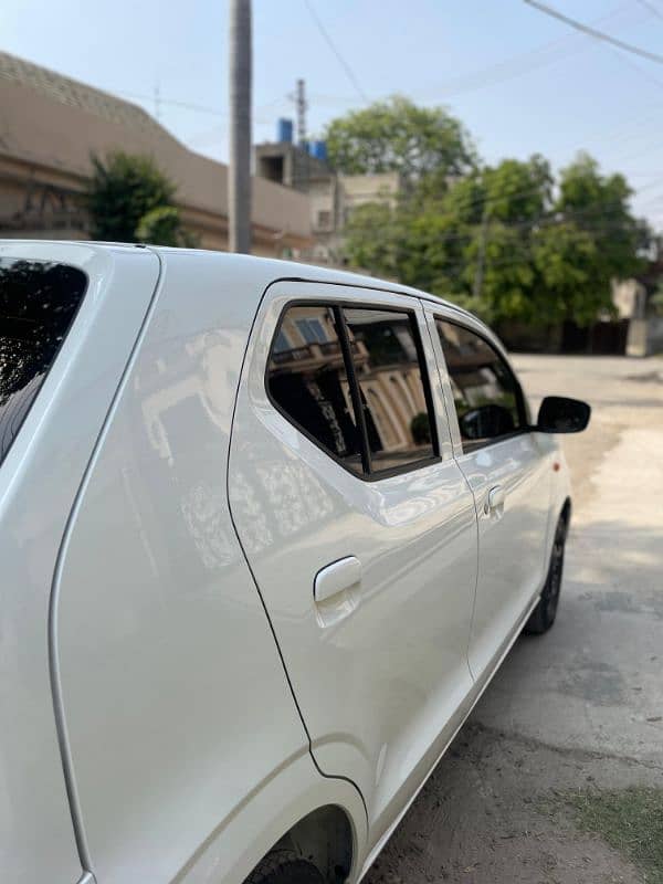 Suzuki Alto VXL AGS 2024 8