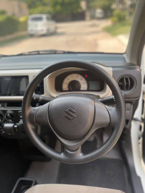 Suzuki Alto VXL AGS 2024 14