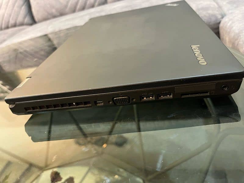 Lenovo Core i7 4th gen 4