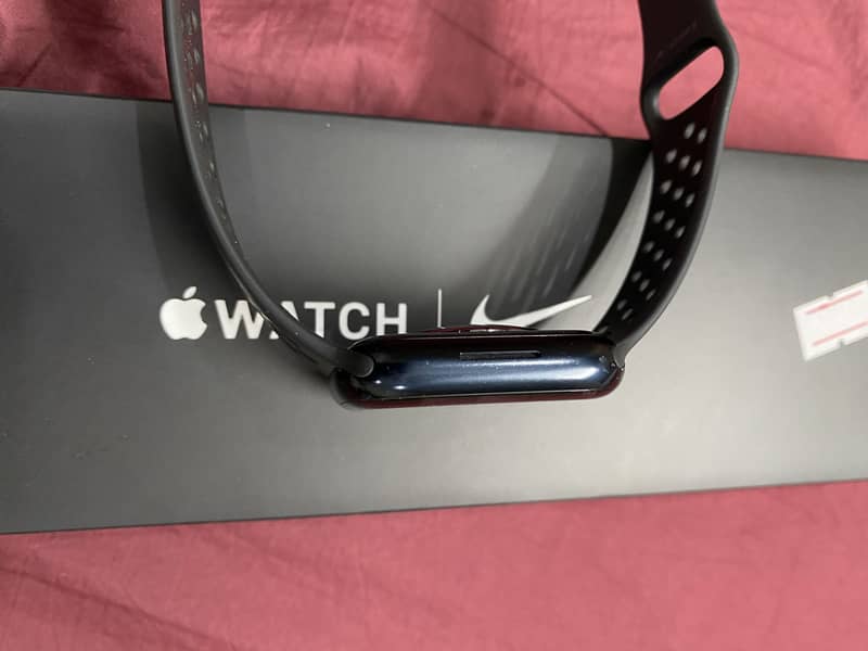 Apple Watch Series 7 Nike+Gps 3