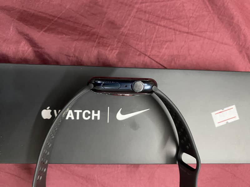 Apple Watch Series 7 Nike+Gps 4