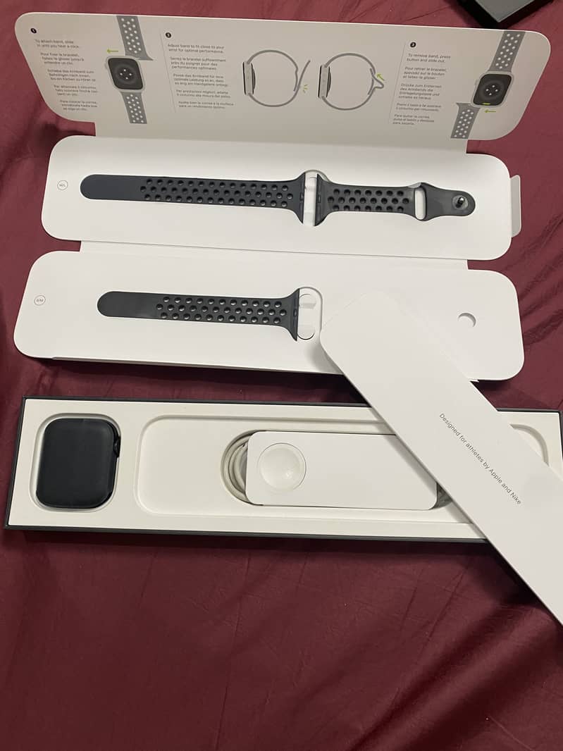 Apple Watch Series 7 Nike+Gps 6