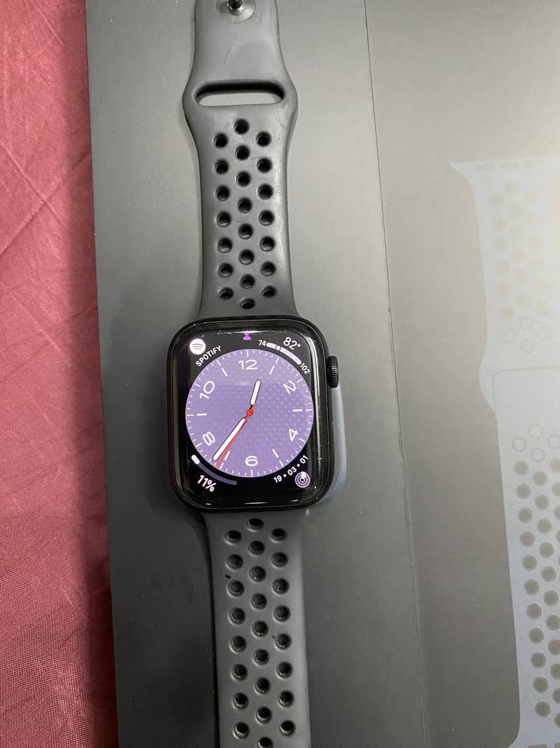 Apple Watch Series 7 Nike+Gps 9