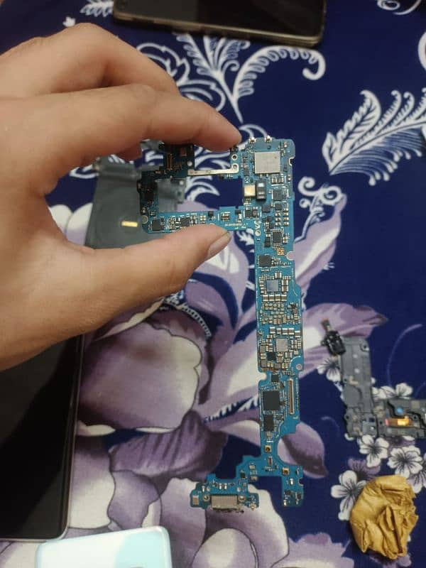 Samsung S10 Exchange and Sale 3