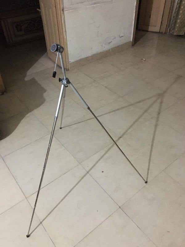 mobile stand 5
