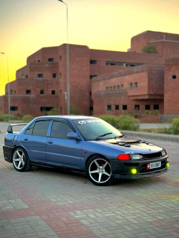 Mitsubishi Lancer fully modified 18