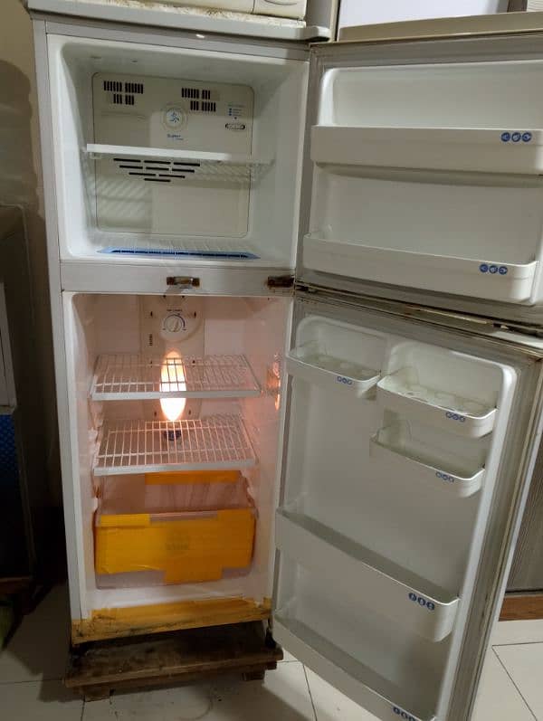 LG refrigerator 4