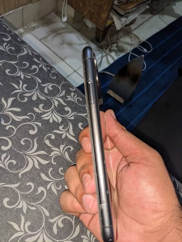 Iphone 11 PTA Approved 3