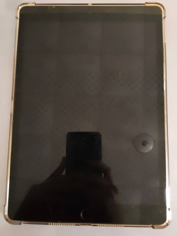 ipad 9 gen | 64 gb with box 0