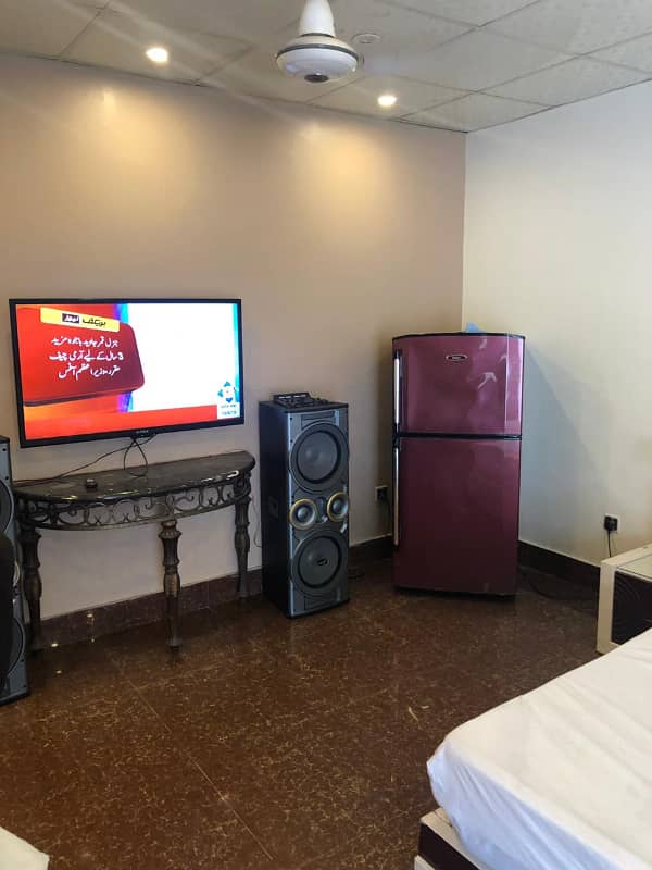 Fully Furnished Single Room With Bathroom, Peaceful N Secured, Line Sweet Water, Car Parking, Boundary Wall Project 0