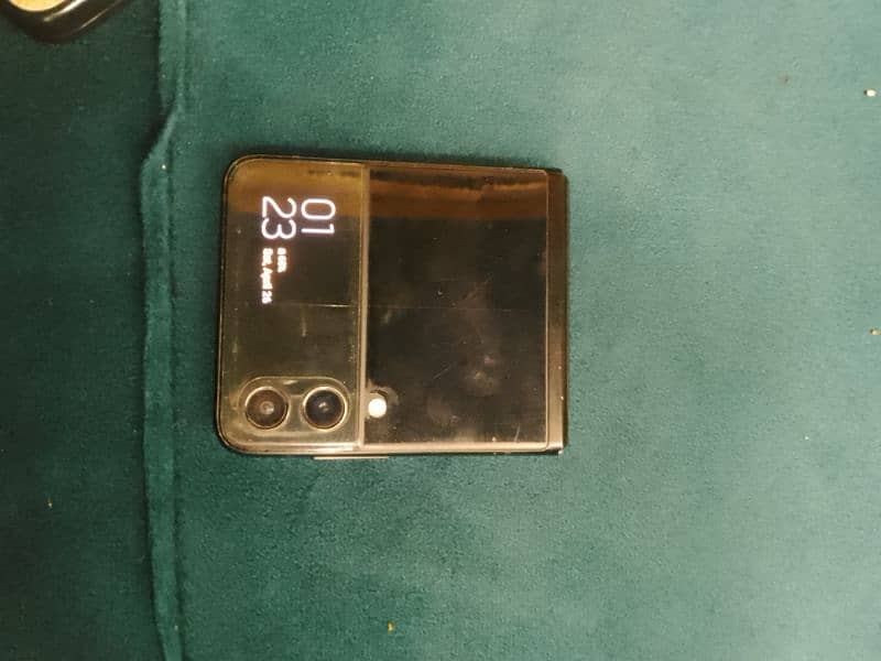 sumsung z3 flip 5