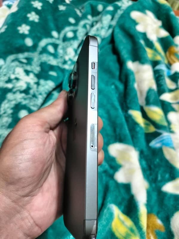 iPhone 13 Pro 128gb jv non pta mobile for sale only set 2