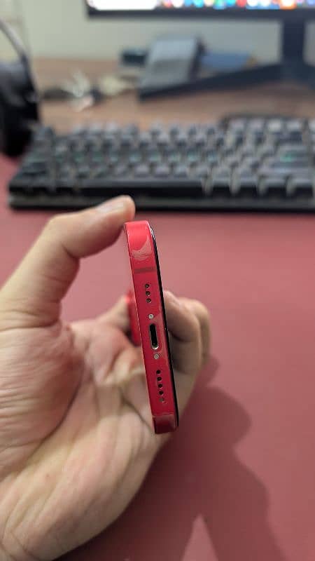 Iphone 14 Matt Red 87% Battery Health 1
