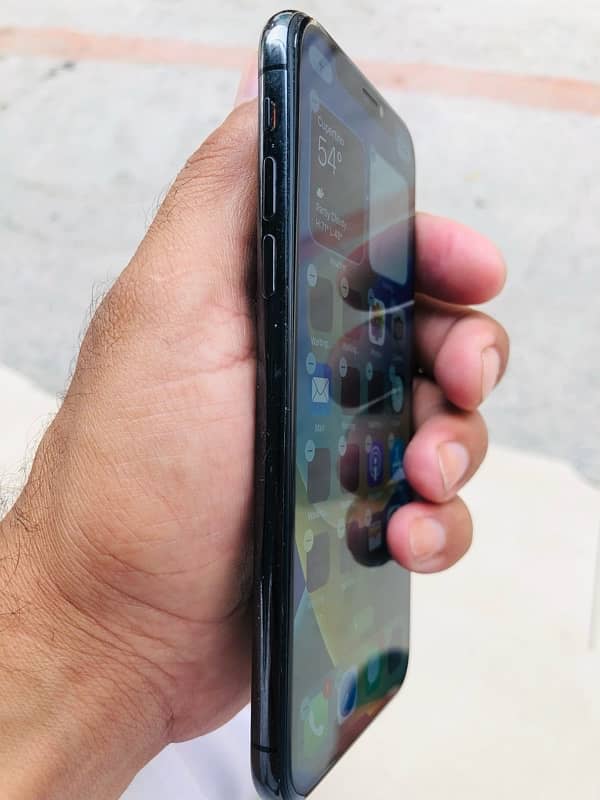 X256 GB pta approved 82 health //03(00//50(43)999//no single issue 4