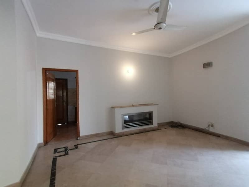 DHA 1 Kanal New Out Class Lower Portion For Rent In Phase 5 10