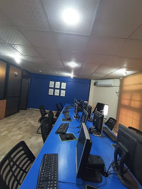 office workstation 12-seater table 3