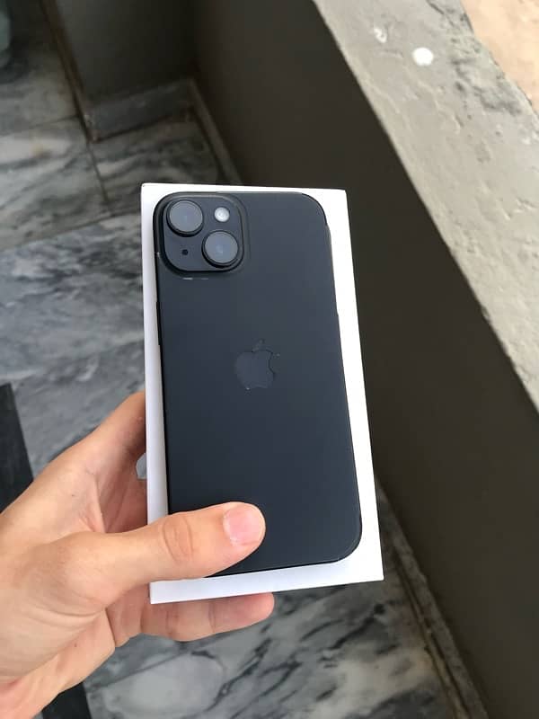 Iphone 15 2