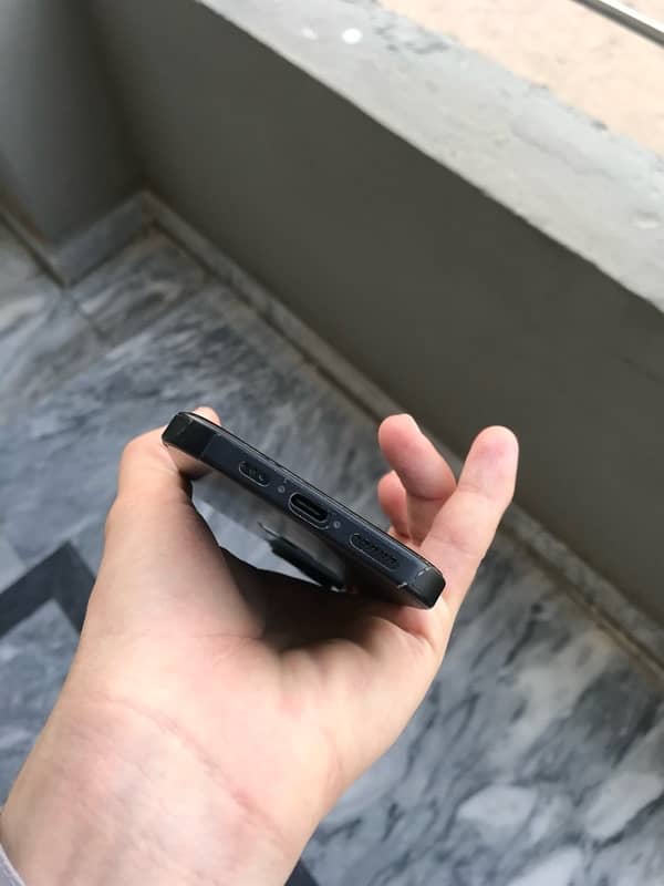 Iphone 15 6