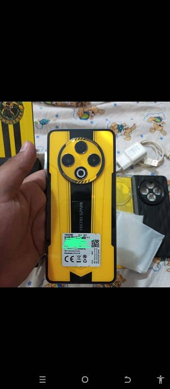 Tecno Spark 30 Transformers Bumblebe Variant 8/128 in 8 month warranty 4