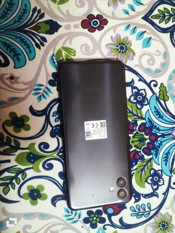 Samsung a04 1