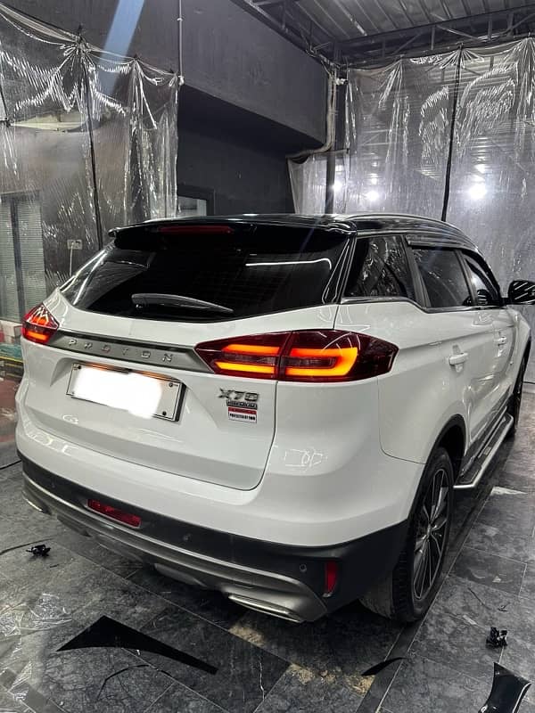 Proton X70 2