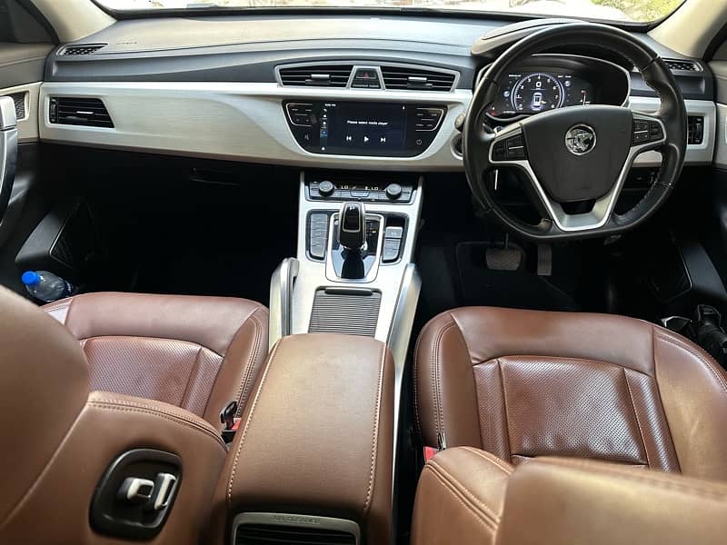 Proton X70 7