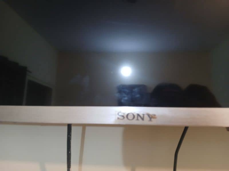 silver sony led 7